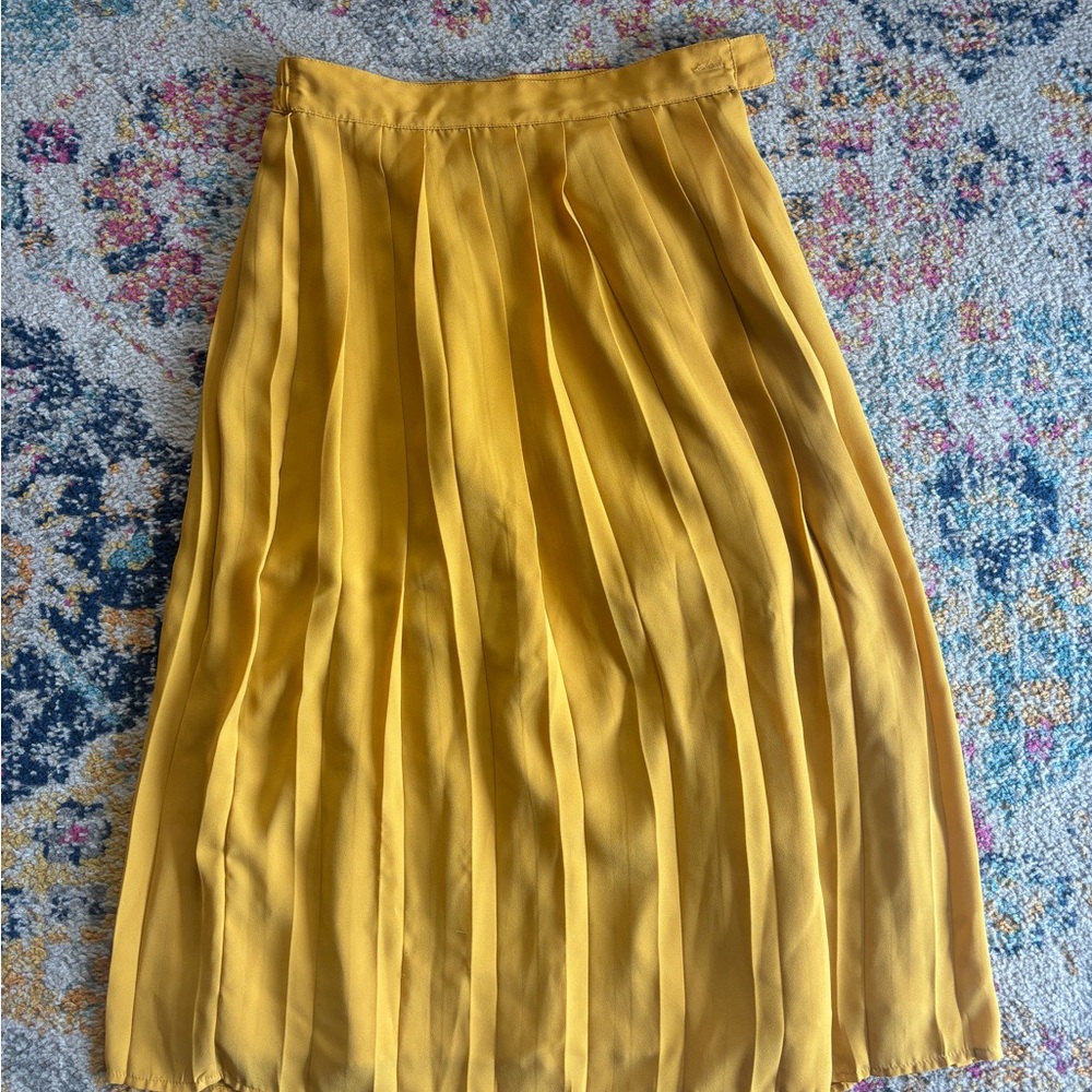 Mustard Mod Cloth Pleated Midi Skirt